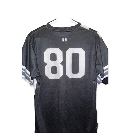 The hundreds jersey - Picture 2 of 3